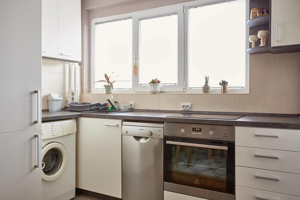 Spacious Modern Apartment In Peaceful Neighborhood Szkopje Kültér fotó
